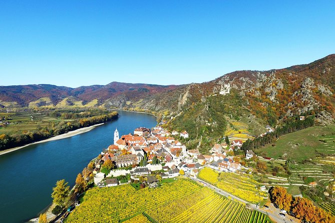 Private Tour Vienna to Salzburg via Wachau & Lake District - Dürnstein and the Danube Valley