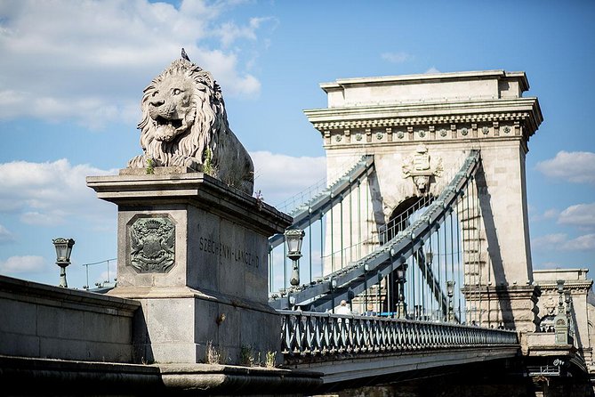 Private Transfer from Budapest to Vienna with a great guided tour in Bratislava - The essential details at a glance
