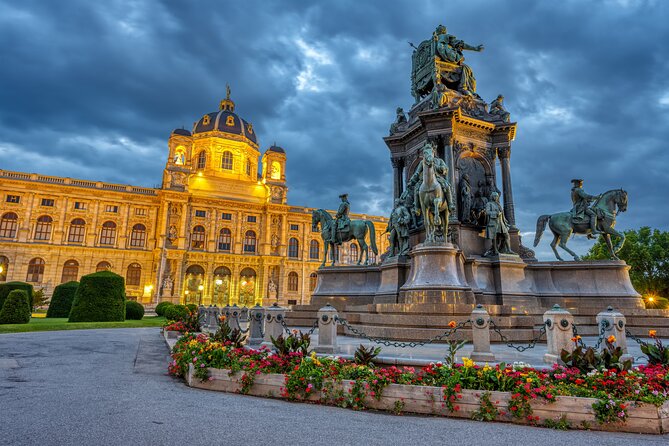 Private Transfer from Munich to Vienna - Pickup at your hotel or airport