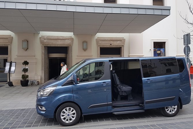 Private transfer from Vienna to Budapest with Bratislava visit - Grassalkovich Palace and the Primate’s Palace