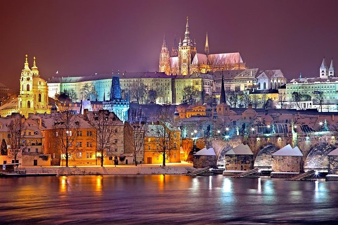 Private Transfer from Vienna to Prague, Hotel-to-hotel, English-speaking driver - Who should book this transfer?