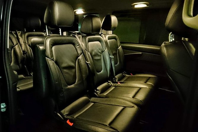 Private transfer from Zagreb - Vienna or Vienna - Zagreb - Varaždin and Trakošćan Castle in Croatia