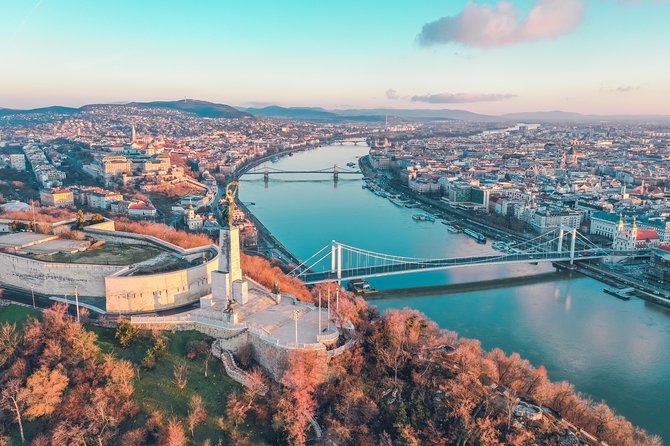 Private Transfer Vienna → Budapest, Hotel-to-Hotel, English-speaking driver - Who Should Choose This Transfer?
