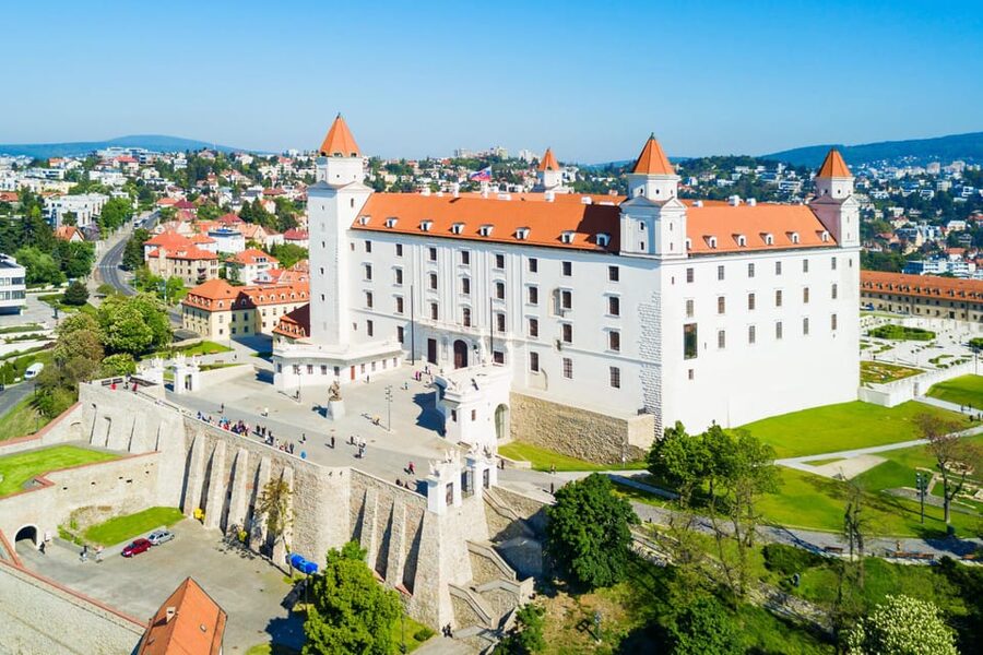 Private trip from Budapest to Bratislava & Gyor, and back - The driver makes or breaks the day