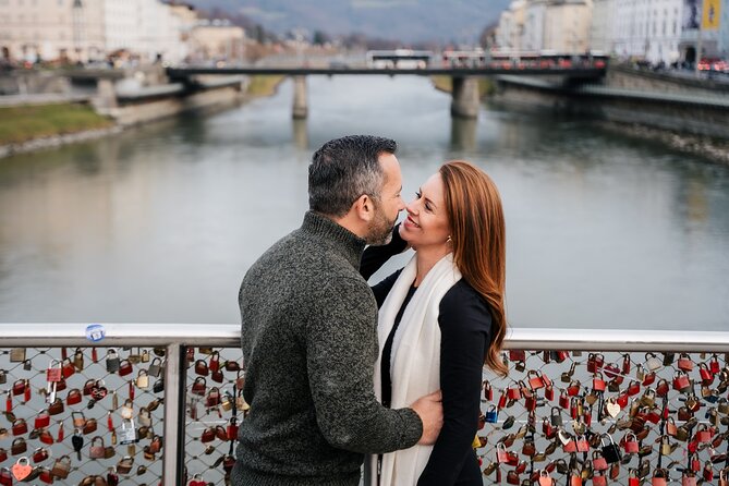 Private Vacation Photoshoot with Photographer in Salzburg - Natural photographs instead of stiff vacation poses