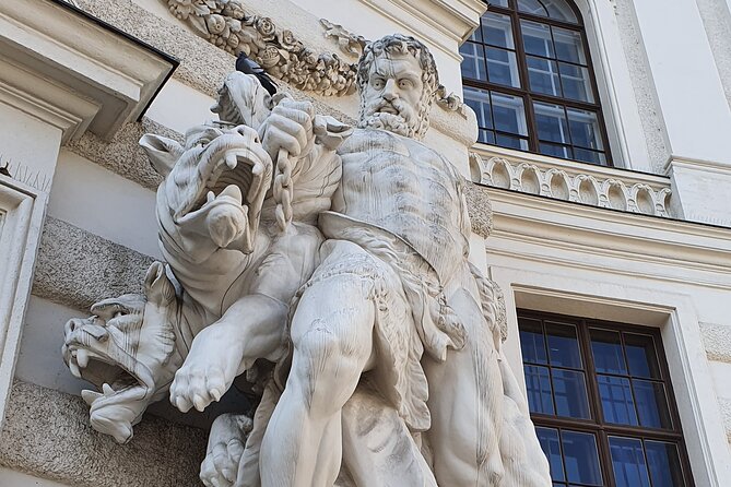 Puzzle tour: Mythical Hofburg - Who will enjoy the Mythical Hofburg most