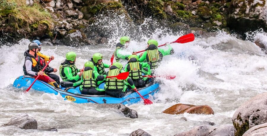 Rafting Ötztaler Ache - Starting at the Wiggi base in Oetz