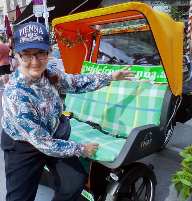 RAXI (Electric Rickshaw) Vienna Tours with two options - What the RAXI experience feels like