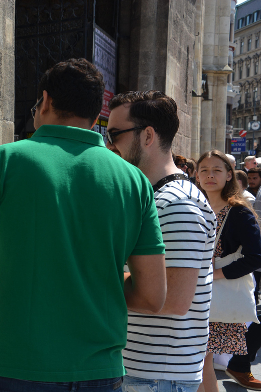 Riddle Tour: Explore the Hidden Gems of Vienna - Kärntner Straße and the art of looking closer