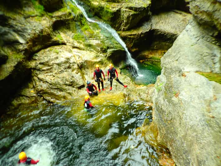 Salzburg: Advanced Canyoning on the Strubklamm - The safety briefing and first water sections