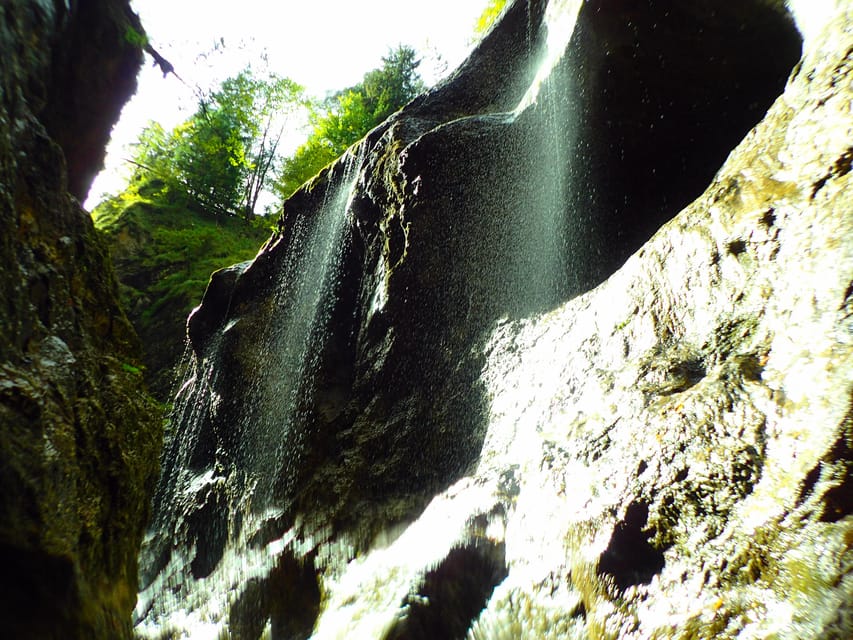 Salzburg: Advanced Canyoning on the Strubklamm - Seventeen jumps, with abseiling when needed