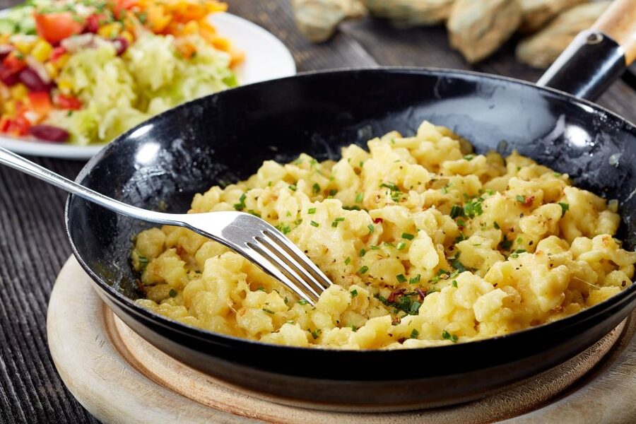 Salzburg: Austrian Food Tasting with Old Town Private Tour - Key points to know before booking