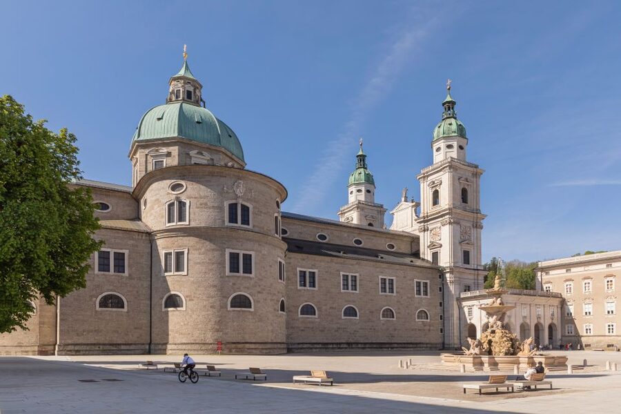 Salzburg: Cathedral Entry Ticket with Audio Guide Option - What the 4.4 rating means for your decision