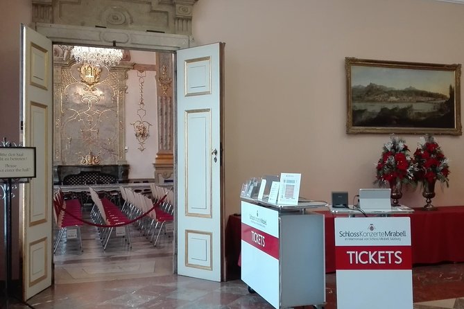 Salzburg: Christmas Concert at Mirabell Palace - Who will enjoy this concert most?