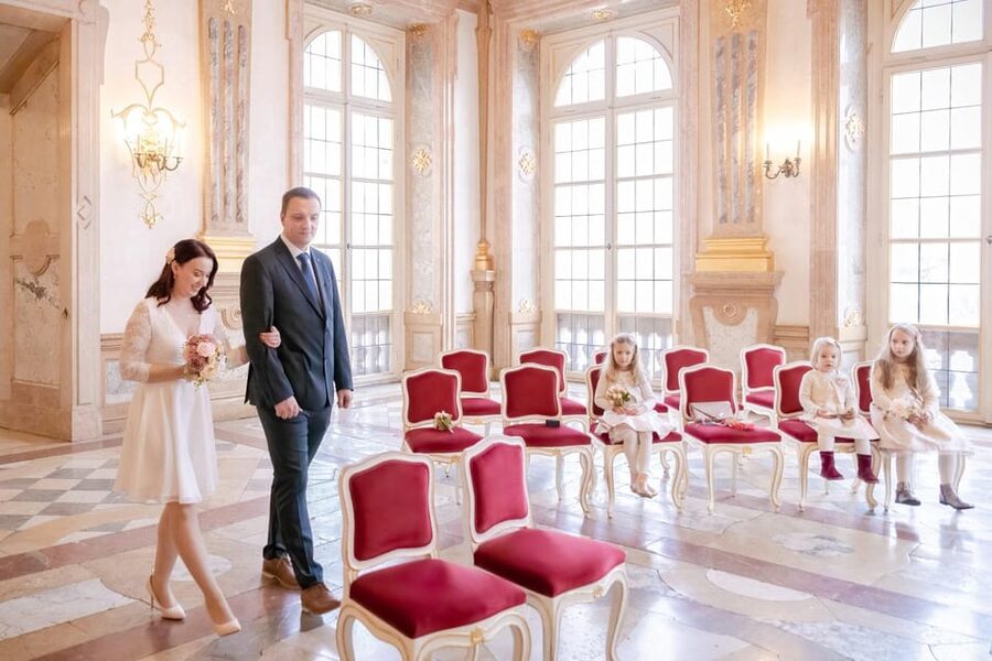 Salzburg City: private photoshoot at Salzburgs landmarks - What happens after the camera stops
