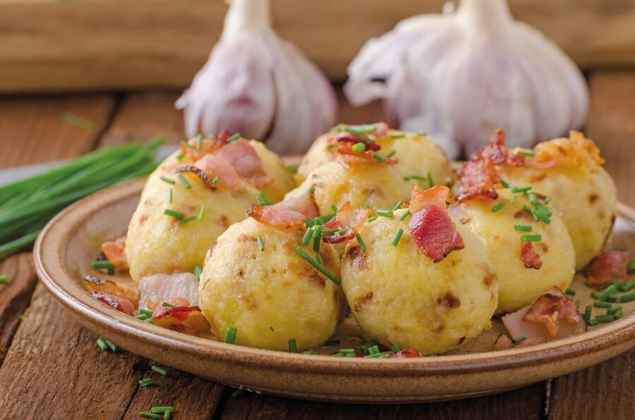 Salzburg: Dinner Cooking Class and Music - Timing, Booking, and Practical Details