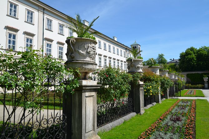 Salzburg Highlights + Sound of Music spots, transfer + guide - Mozart’s Birthplace on Getreidegasse