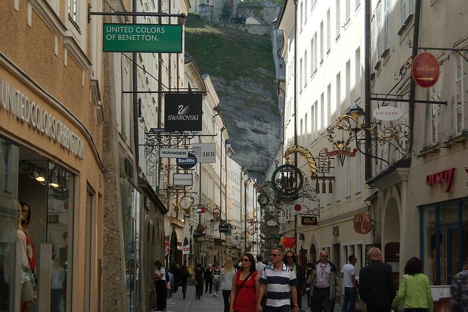 Salzburg - Historic Guided Walking tour - Mozart’s Birthplace on Getreidegasse