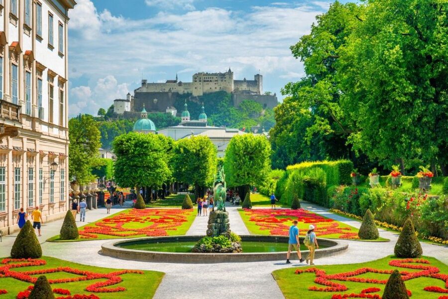Salzburg: Life of Mozart Private Guided Walking Tour - Why Mozart works so well in Salzburg