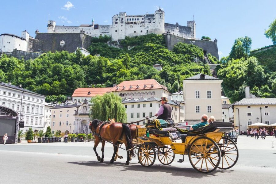 Salzburg: Life of Mozart Private Guided Walking Tour - Practical details that affect your day