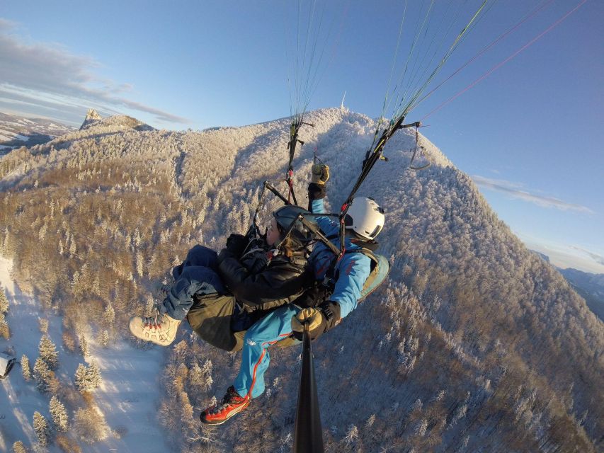 Salzburg like an eagle: tandem paragliding from Gaisberg - The takeoff: a short burst of excitement