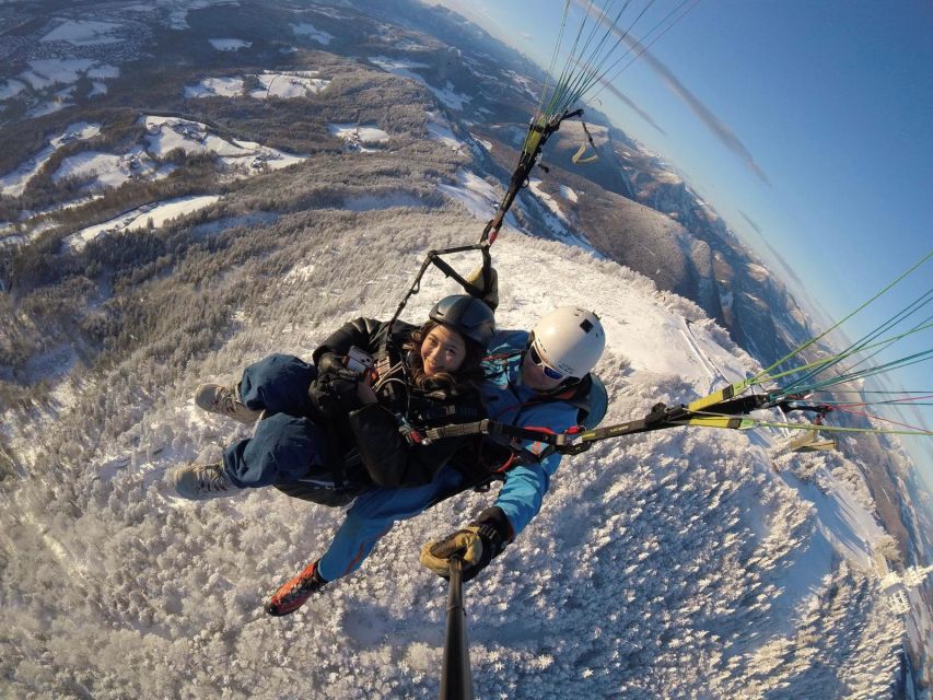 Salzburg like an eagle: tandem paragliding from Gaisberg - Thirty minutes above Salzburg