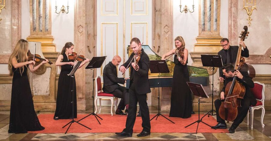 Salzburg: Mozart Concert at Mirabell Palace - Arriving at Mirabell Palace and finding the Marble Hall