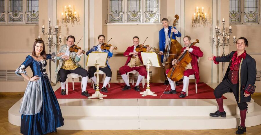 Salzburg: Mozart Concert with Dinner - Mozart’s arias, close enough to feel personal