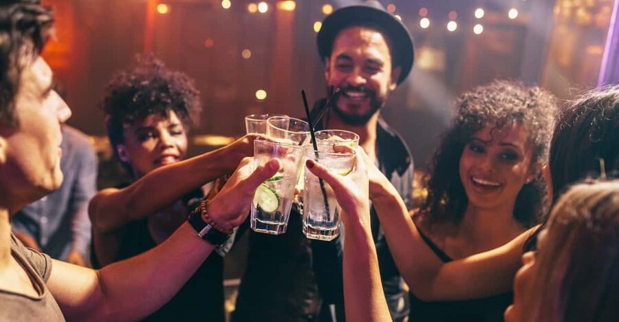 Salzburg: Pubcrawl Tour through best Bars and Clubs in Town - Third stop: the route shows its broadest range