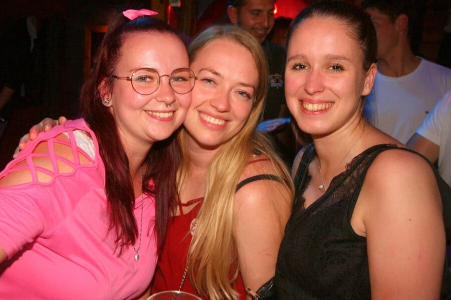 Salzburg: Pubcrawl Tour through best Bars and Clubs in Town - City Beats: the final club and the biggest promise