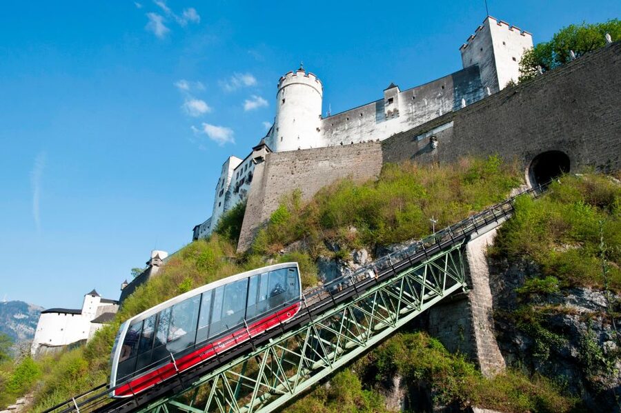 Salzburg: River Cruise & Best of Mozart Fortress Concert - Mozart in one of the fortress halls