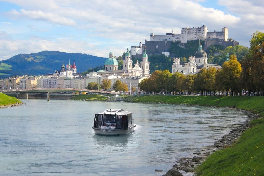 Salzburg: River Cruise & Best of Mozart Fortress Concert - What the full evening really feels like