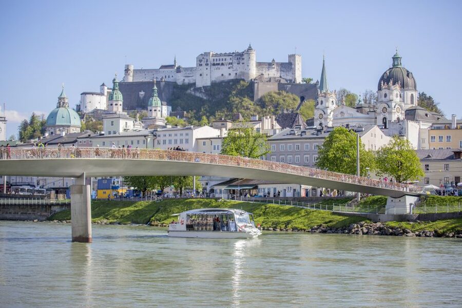 Salzburg: River Cruise, Dinner & Fortress Concert - Getting from the dock to Hohensalzburg Fortress