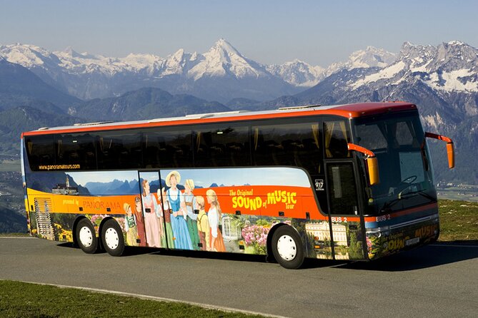 Salzburg Super Saver: Hallstatt & Original Sound of Music Tour - Hellbrunn’s gazebo and a quick movie lesson