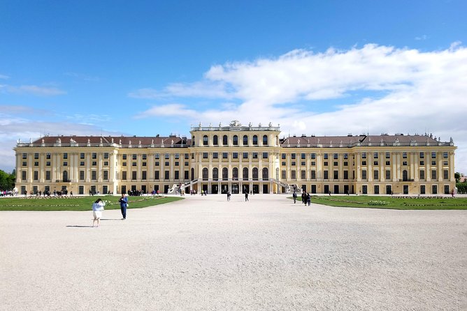 Schönbrunn Palace and Gardens Tour - Who should book this Schönbrunn tour?