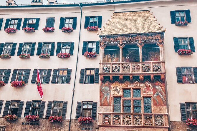 Self-Guided 1,5-hour Tour of Innsbruck: Exciting Stories, Photo Spots & Desserts - Marktplatz and the Nordkette view