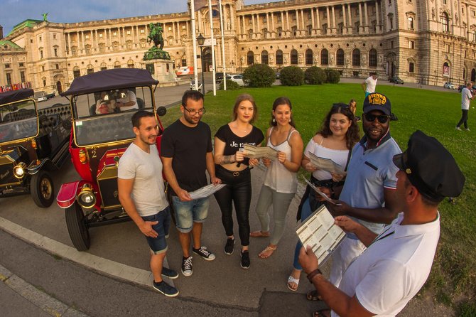 Sightseeing Tour With Oldtimer Cabrio Car (80 min) - Parliament, Rathaus, and the University of Vienna