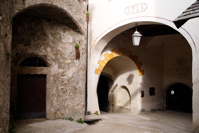 Skip-the-line Hohensalzburg Fortress Private Tour and Ticket - Walking Salzburg’s Old Town in the Four-Hour Option