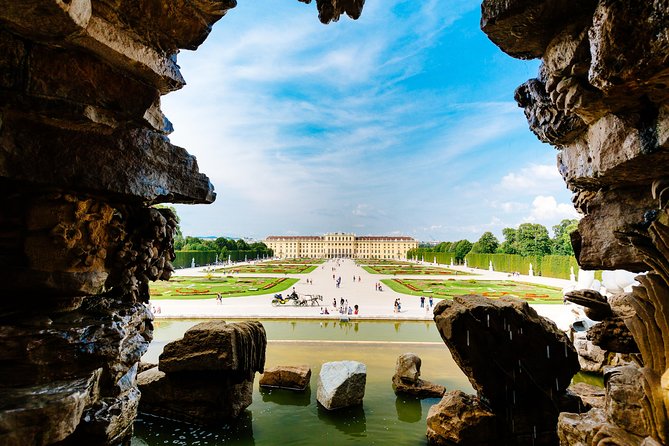 Skip-the-Line Schonbrunn Palace Guided Tour and Vienna Historical City Tour - Language and guide quality can change the experience