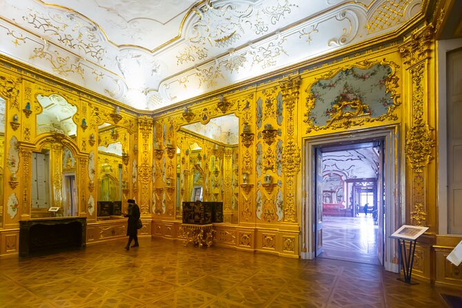 Skip-the-line Upper Belvedere Tickets and Guided Tour Vienna - The 90-minute Upper Belvedere visit