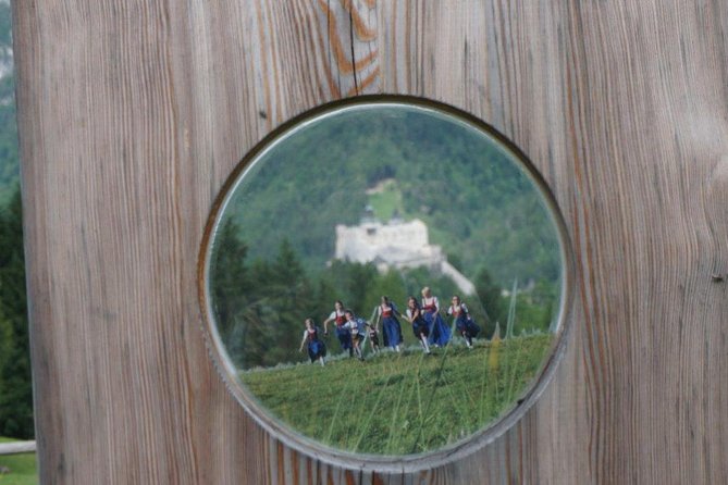 Sound of Music Private Tour including do-re-mi hiking trail - Guide quality and the human side of the day