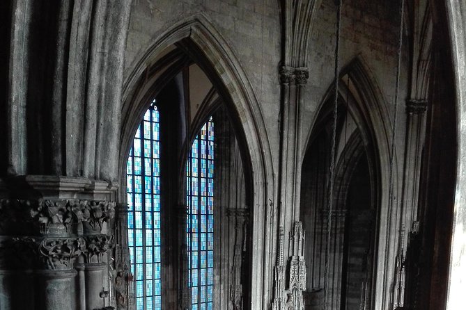 St. Stephen's cathedral - old symbol newly discovered - Meeting Vienna at the Stephansplatz entrance