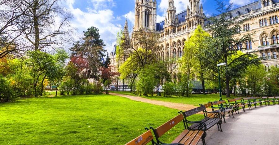 St Stephen's Cathedral, Top Churches of Vienna Old Town Tour - Key things to know before booking