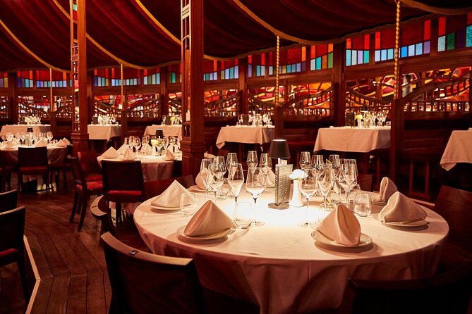 Strauss Dinner Show - Seating is the biggest thing to check
