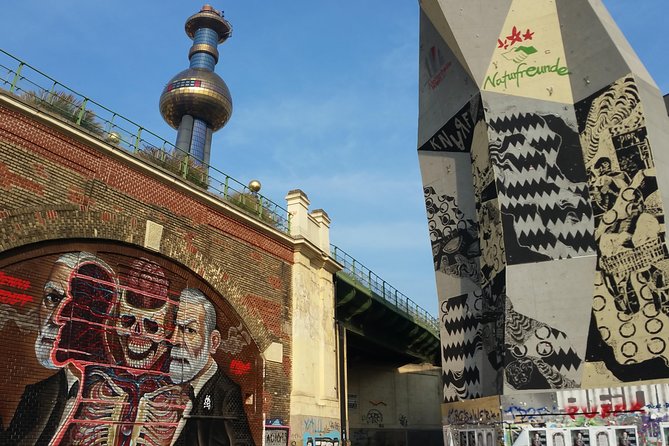 Street Art Tour in Vienna - Friedensbrücke and the art that keeps changing