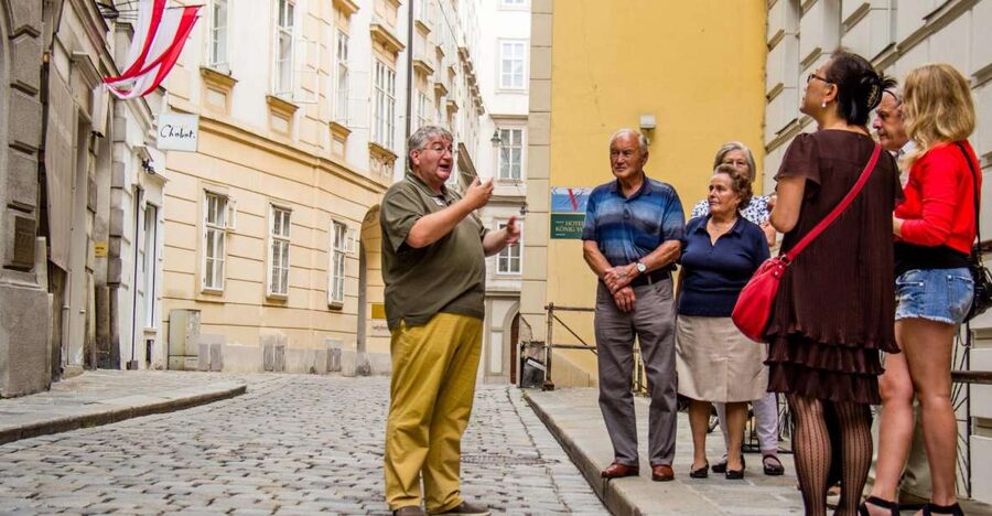 Sweet Vienna Tour: Home of Cakes and Cafe Culture - Vienna’s grand coffeehouses from the pavement