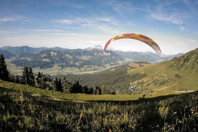 Tandem Paragliding St. Johann in Tyrol - The gondola ride adds €24 to the day