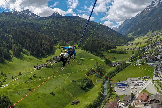 Tandem Paragliding Tirol, Austria - From Innsbruck to the Elfer Cable Car Station