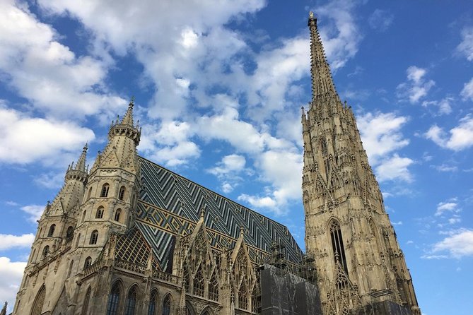 The Heart of Vienna: A Self-Guided Audio Tour - A short walk through Vienna’s grand center