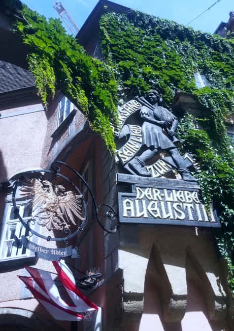 The unknown Vienna City- a guided walking tour in 3 hours - The medieval Hofburg hiding beside modern Vienna